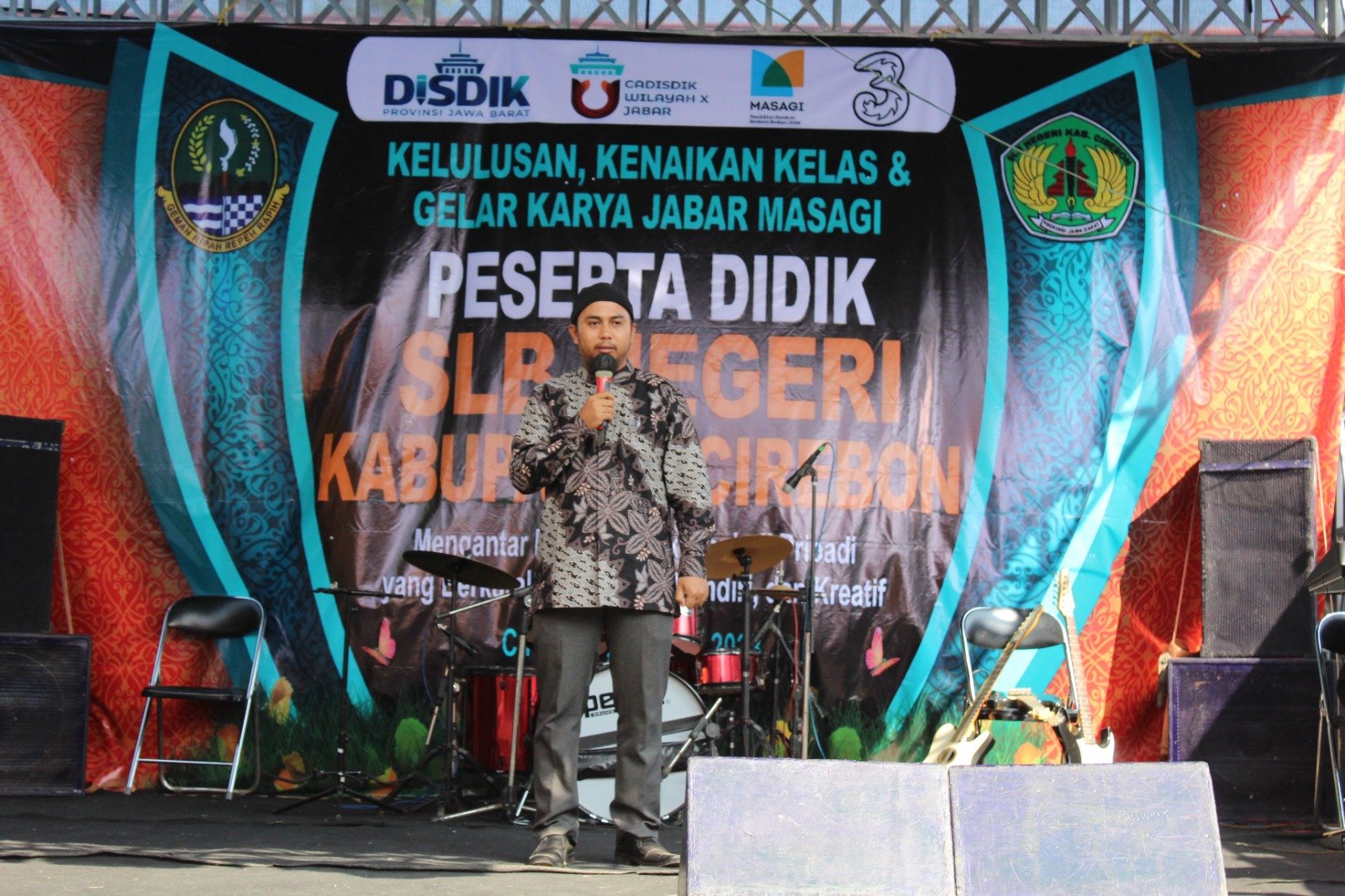 Penyambutan Ketua Panitia
