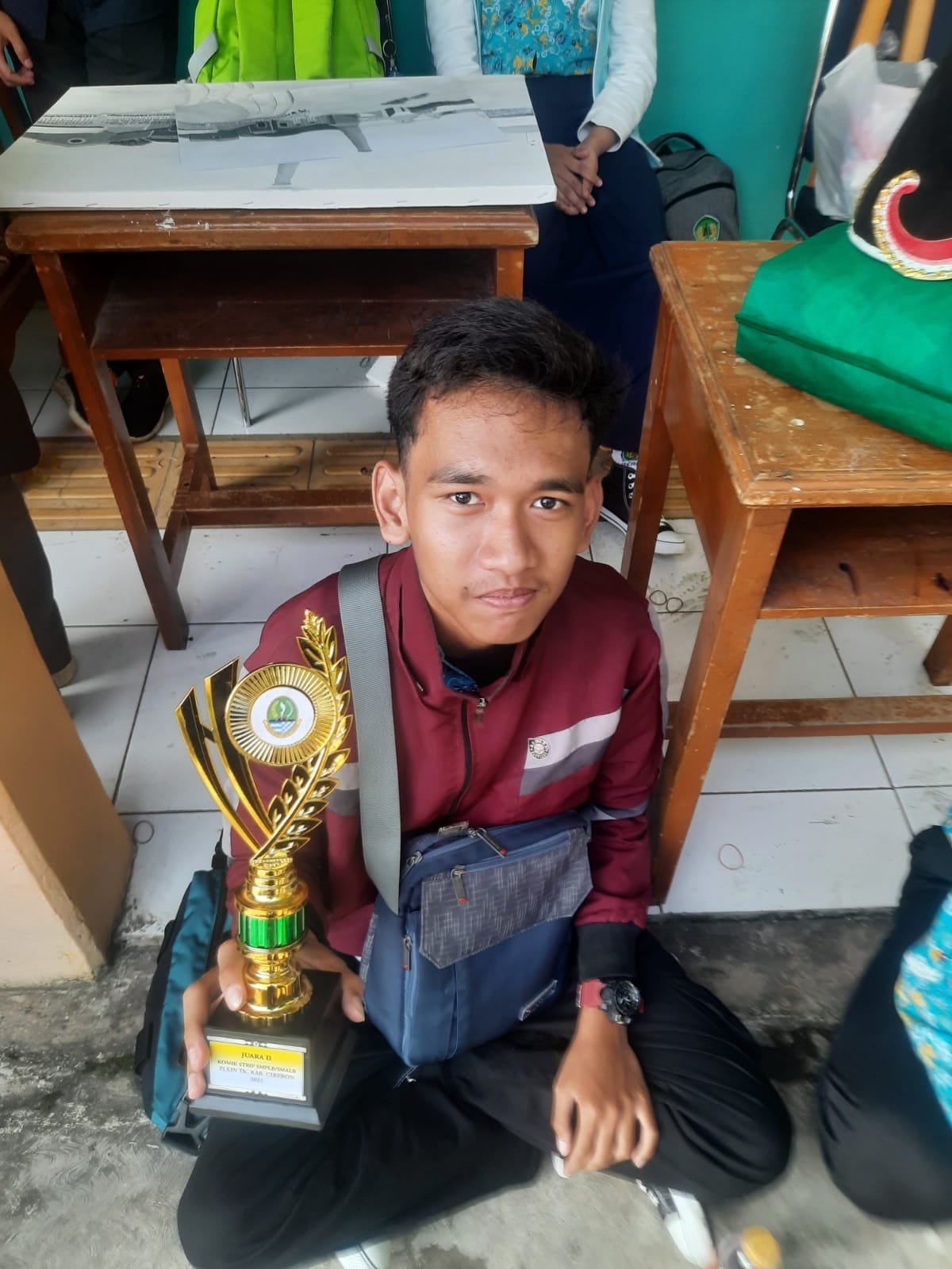 Juara 2 Lomba Komik Strips FLS2N
