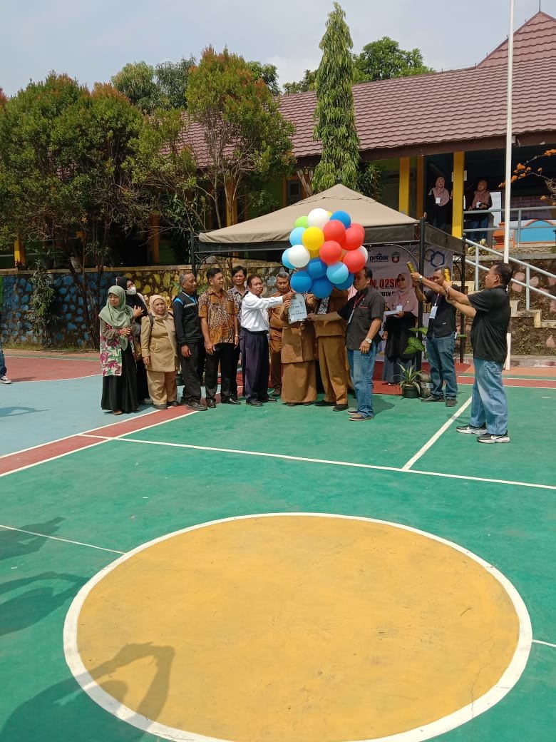Pembukaan Lomba FL2SN, O2SN, dan LKSN
